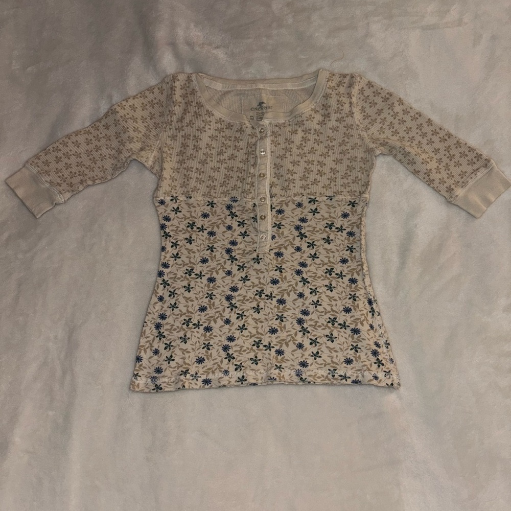 Woman’s M casual Energie 3/4 sleeve top